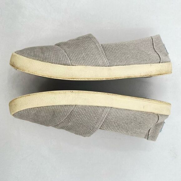 Toms Avalon Drizzle Grey Canvas Slip On Loafer Sneakers Women’s Size 7.5 - Picture 4 of 10